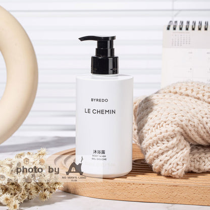 BYREDO_LE_CHEMIN_shower_gel_details